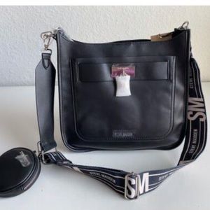 Steve Madden Bjessi Crossbody Bag Shoulder Purse Black with Airpod Case